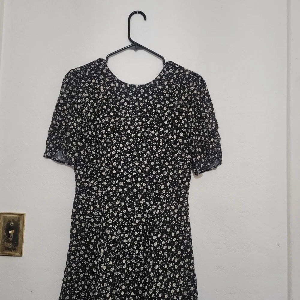 COPY - Reformation dress new - Picture 7 of 11